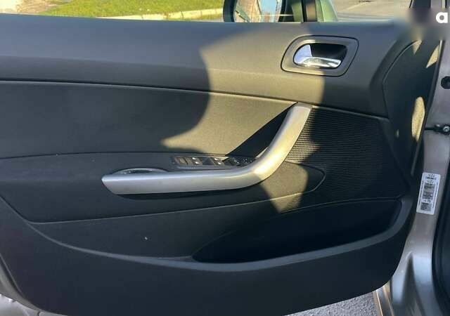 Пежо 308, объемом двигателя 1.6 л и пробегом 224 тыс. км за 6299 $, фото 12 на Automoto.ua