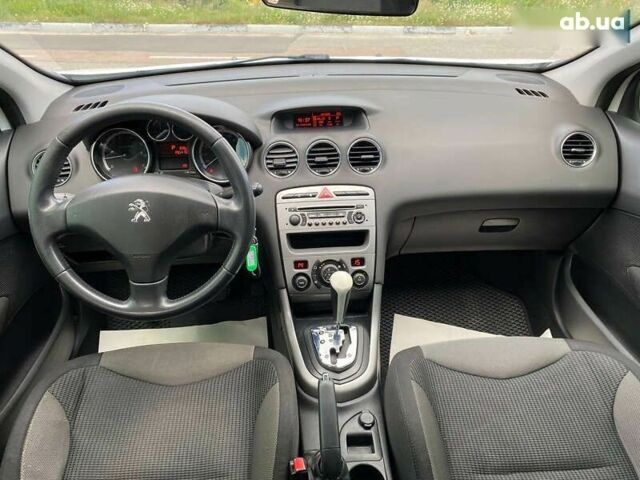 Пежо 308, объемом двигателя 1.6 л и пробегом 196 тыс. км за 6200 $, фото 12 на Automoto.ua