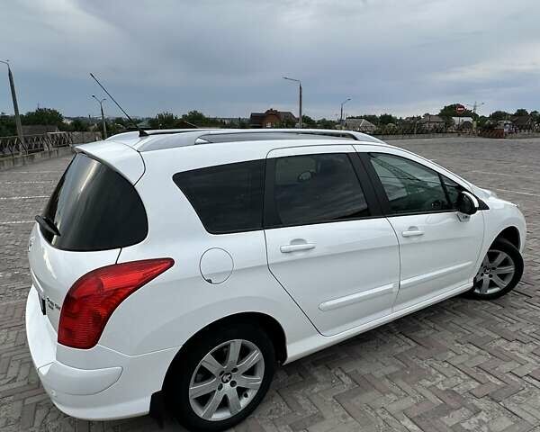 Пежо 308, об'ємом двигуна 1.6 л та пробігом 143 тис. км за 8000 $, фото 6 на Automoto.ua