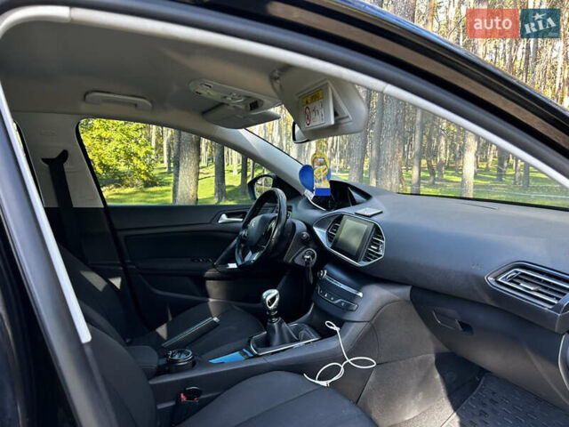 Пежо 308, объемом двигателя 1.56 л и пробегом 250 тыс. км за 6800 $, фото 21 на Automoto.ua