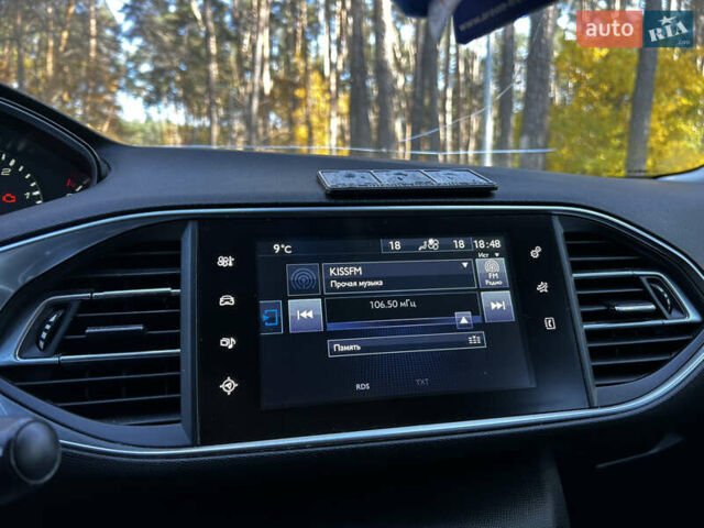 Пежо 308, объемом двигателя 1.56 л и пробегом 250 тыс. км за 6800 $, фото 22 на Automoto.ua