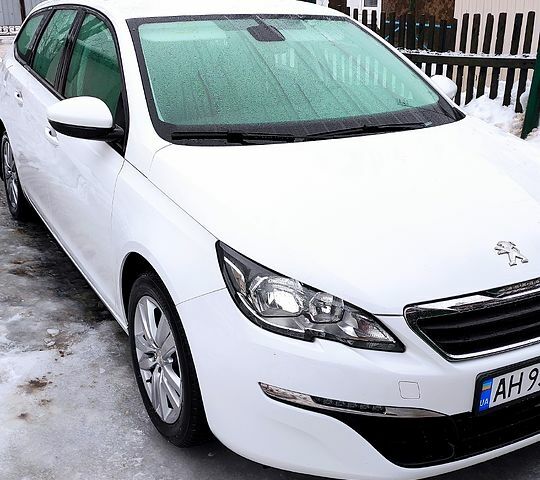 Пежо 308, об'ємом двигуна 1.6 л та пробігом 214 тис. км за 9300 $, фото 4 на Automoto.ua