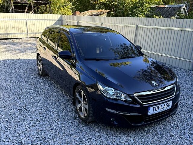 Пежо 308, объемом двигателя 1.6 л и пробегом 260 тыс. км за 9500 $, фото 3 на Automoto.ua