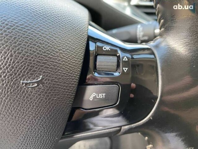 Пежо 308, объемом двигателя 1.6 л и пробегом 277 тыс. км за 8600 $, фото 23 на Automoto.ua