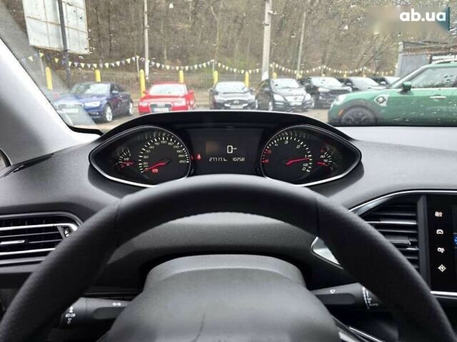 Пежо 308, объемом двигателя 1.6 л и пробегом 277 тыс. км за 8600 $, фото 8 на Automoto.ua