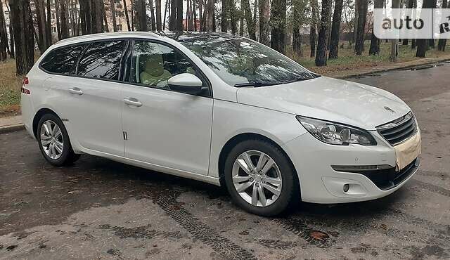 Пежо 308, объемом двигателя 1.6 л и пробегом 171 тыс. км за 9150 $, фото 13 на Automoto.ua