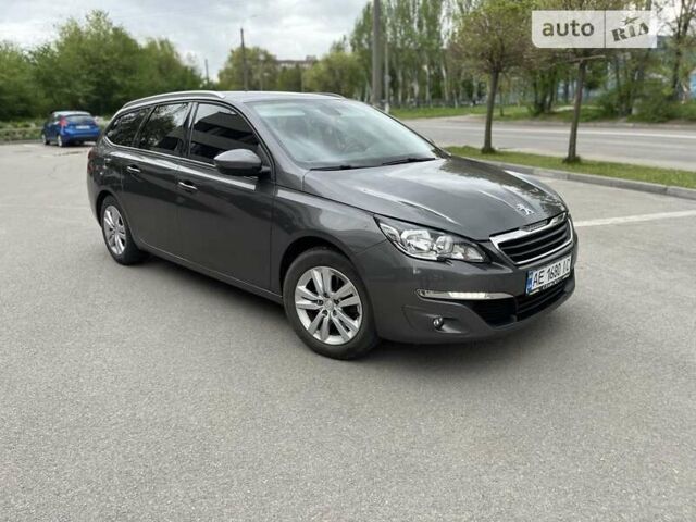 Пежо 308, объемом двигателя 1.6 л и пробегом 191 тыс. км за 11500 $, фото 5 на Automoto.ua