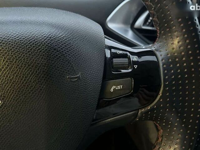 Пежо 308 2016 в Мукачево на Automoto.ua Пежо 308, объемом двигателя 1.6 л и пробегом 357 тыс. км за 9200 $, фото 14 на Automoto.ua