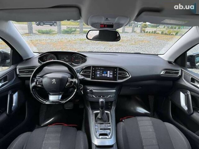 Пежо 308, объемом двигателя 1.6 л и пробегом 221 тыс. км за 10450 $, фото 14 на Automoto.ua