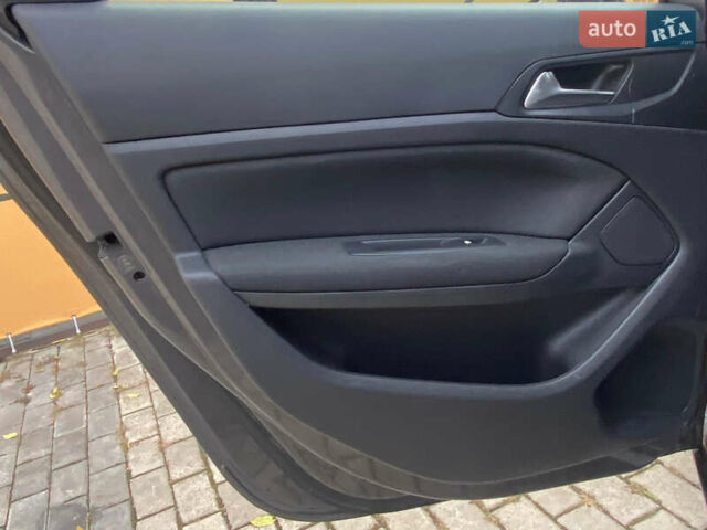 Пежо 308, объемом двигателя 1.6 л и пробегом 190 тыс. км за 11200 $, фото 22 на Automoto.ua