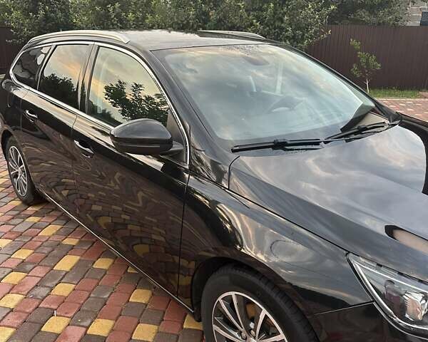 Пежо 308, объемом двигателя 1.56 л и пробегом 277 тыс. км за 10500 $, фото 6 на Automoto.ua