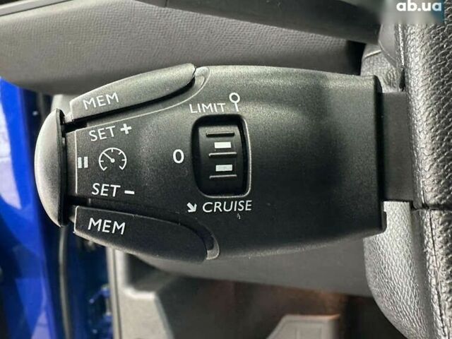 Пежо 308, объемом двигателя 1.5 л и пробегом 177 тыс. км за 13950 $, фото 17 на Automoto.ua