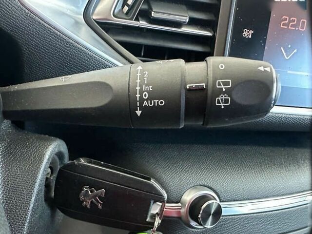 Пежо 308, объемом двигателя 0 л и пробегом 175 тыс. км за 11950 $, фото 11 на Automoto.ua