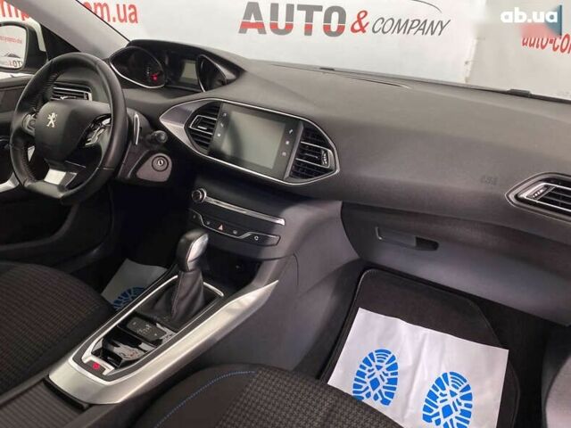 Пежо 308, объемом двигателя 1.5 л и пробегом 162 тыс. км за 13650 $, фото 8 на Automoto.ua