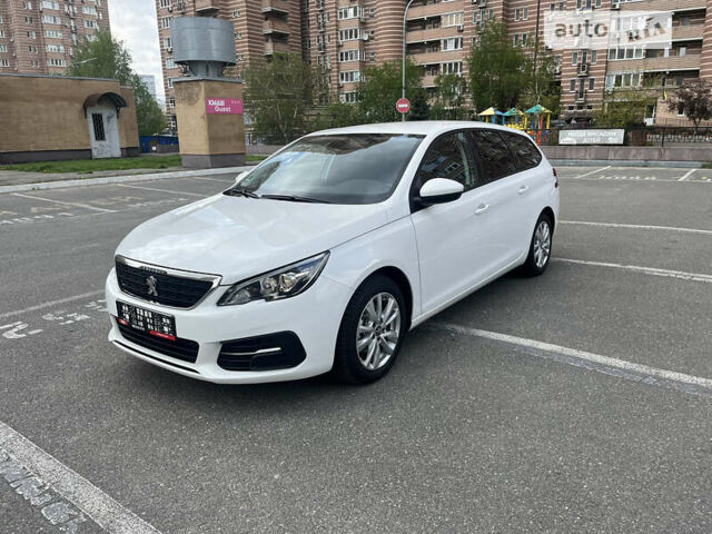 Пежо 308, объемом двигателя 1.5 л и пробегом 242 тыс. км за 12950 $, фото 15 на Automoto.ua