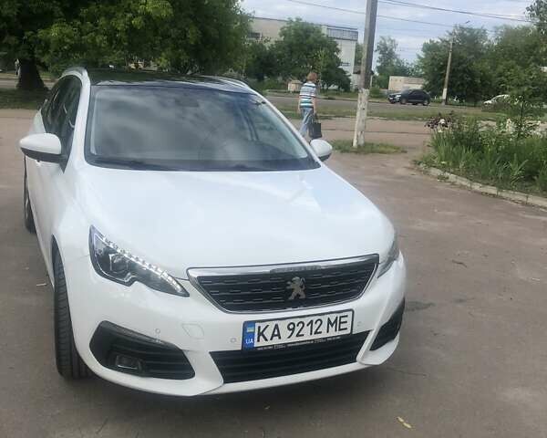 Пежо 308, объемом двигателя 1.5 л и пробегом 121 тыс. км за 15500 $, фото 7 на Automoto.ua