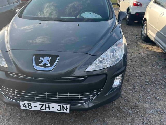 Серый Пежо 308, объемом двигателя 1.6 л и пробегом 211 тыс. км за 4500 $, фото 1 на Automoto.ua