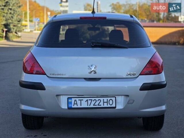 Серый Пежо 308, объемом двигателя 1.6 л и пробегом 169 тыс. км за 4999 $, фото 13 на Automoto.ua