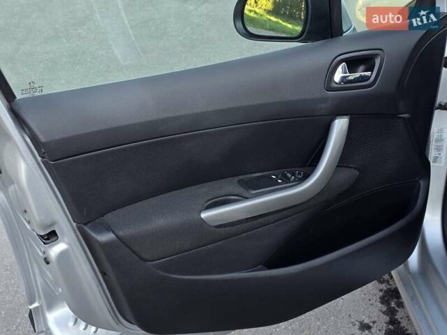 Серый Пежо 308, объемом двигателя 1.6 л и пробегом 169 тыс. км за 4999 $, фото 17 на Automoto.ua