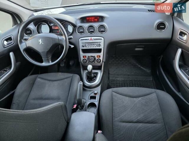 Серый Пежо 308, объемом двигателя 1.6 л и пробегом 169 тыс. км за 4999 $, фото 26 на Automoto.ua