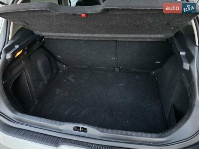 Серый Пежо 308, объемом двигателя 1.6 л и пробегом 169 тыс. км за 4999 $, фото 25 на Automoto.ua