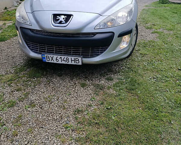 Серый Пежо 308, объемом двигателя 1.6 л и пробегом 222 тыс. км за 3400 $, фото 5 на Automoto.ua