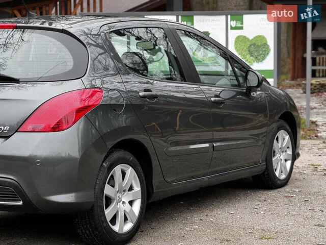 Серый Пежо 308, объемом двигателя 1.6 л и пробегом 96 тыс. км за 6700 $, фото 22 на Automoto.ua