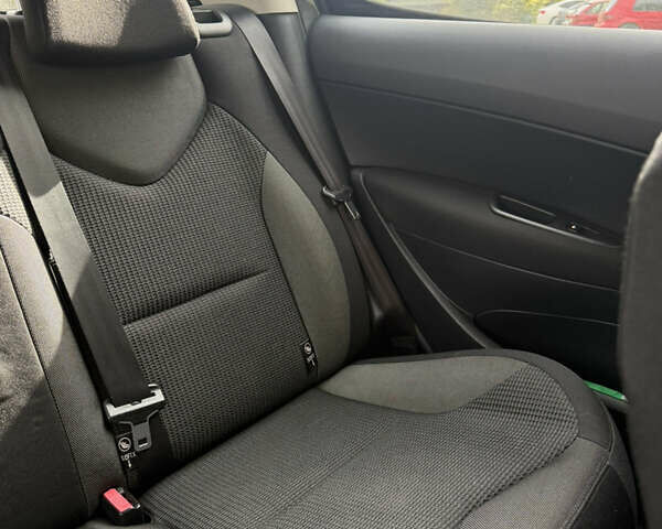 Сірий Пежо 308, об'ємом двигуна 1.6 л та пробігом 129 тис. км за 5800 $, фото 8 на Automoto.ua