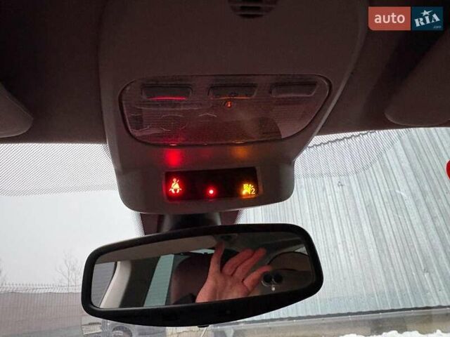 Серый Пежо 308, объемом двигателя 1.6 л и пробегом 270 тыс. км за 6190 $, фото 25 на Automoto.ua