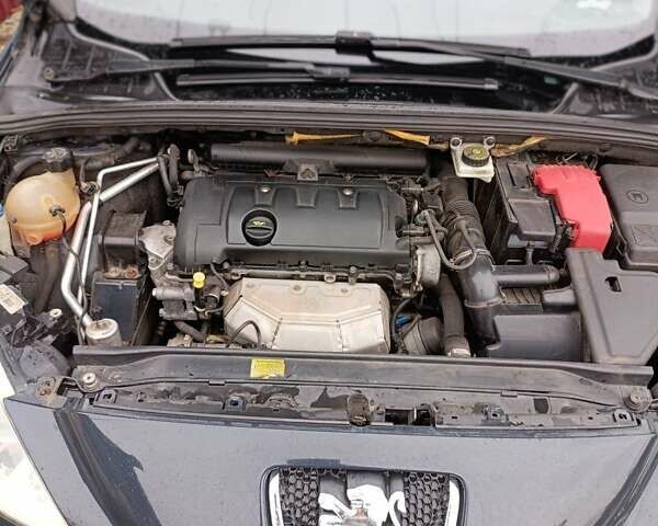 Серый Пежо 308, объемом двигателя 1.6 л и пробегом 228 тыс. км за 5100 $, фото 4 на Automoto.ua