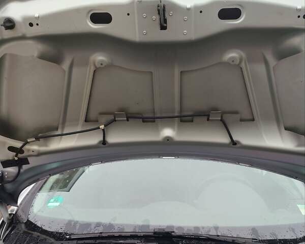 Серый Пежо 308, объемом двигателя 1.4 л и пробегом 229 тыс. км за 5900 $, фото 30 на Automoto.ua