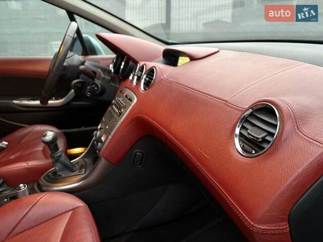 Серый Пежо 308, объемом двигателя 1.6 л и пробегом 270 тыс. км за 6190 $, фото 32 на Automoto.ua