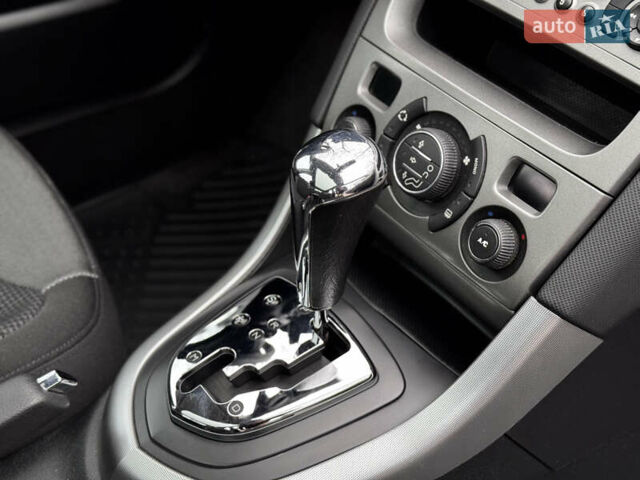 Серый Пежо 308, объемом двигателя 1.6 л и пробегом 96 тыс. км за 6700 $, фото 50 на Automoto.ua