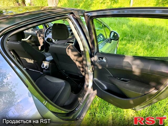 Серый Пежо 308, объемом двигателя 1.6 л и пробегом 345 тыс. км за 5900 $, фото 5 на Automoto.ua