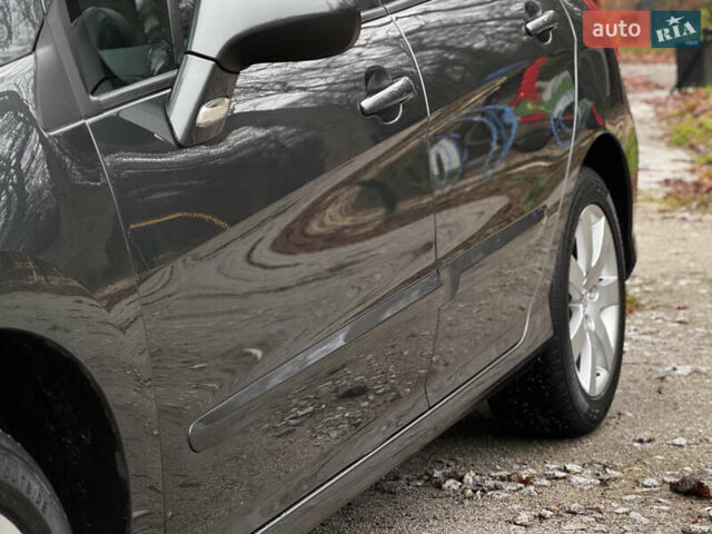 Серый Пежо 308, объемом двигателя 1.6 л и пробегом 96 тыс. км за 6700 $, фото 18 на Automoto.ua