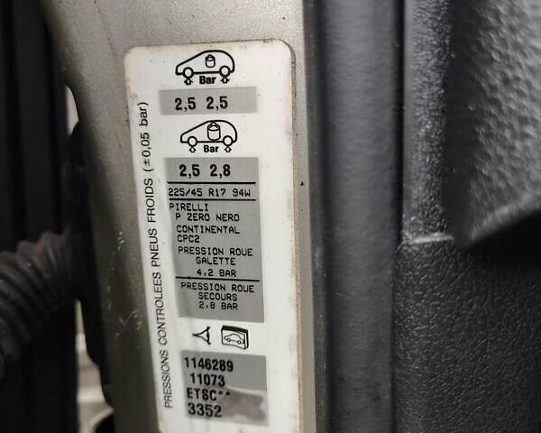 Серый Пежо 308, объемом двигателя 1.56 л и пробегом 209 тыс. км за 6000 $, фото 15 на Automoto.ua