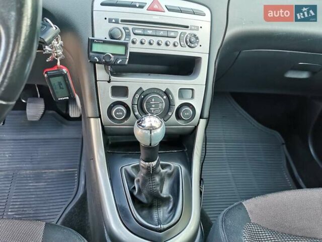 Сірий Пежо 308, об'ємом двигуна 1.6 л та пробігом 195 тис. км за 4800 $, фото 5 на Automoto.ua