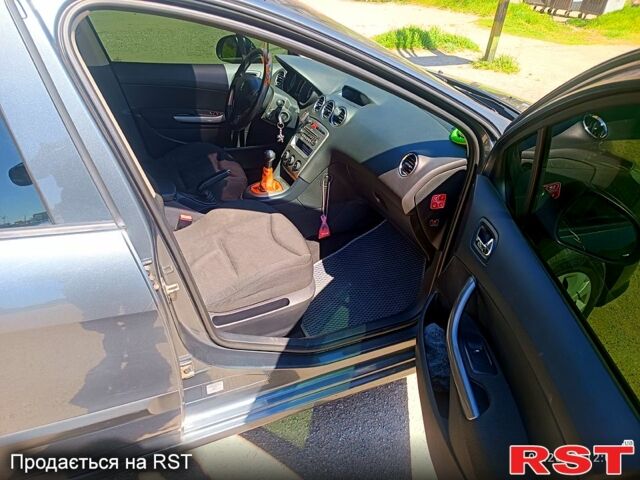 Сірий Пежо 308, об'ємом двигуна 1.4 л та пробігом 265 тис. км за 5100 $, фото 6 на Automoto.ua