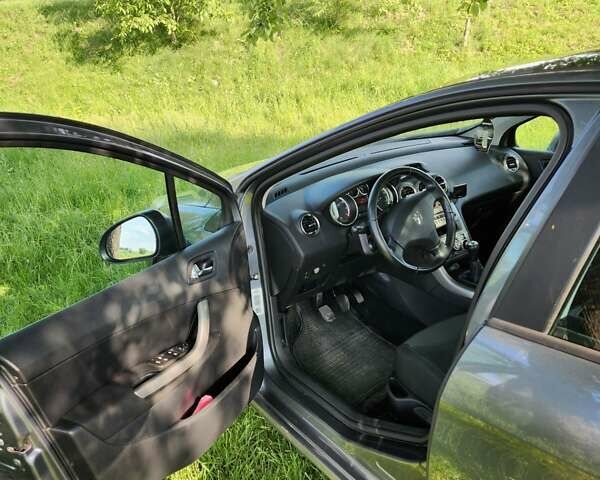 Сірий Пежо 308, об'ємом двигуна 1.6 л та пробігом 345 тис. км за 5900 $, фото 15 на Automoto.ua