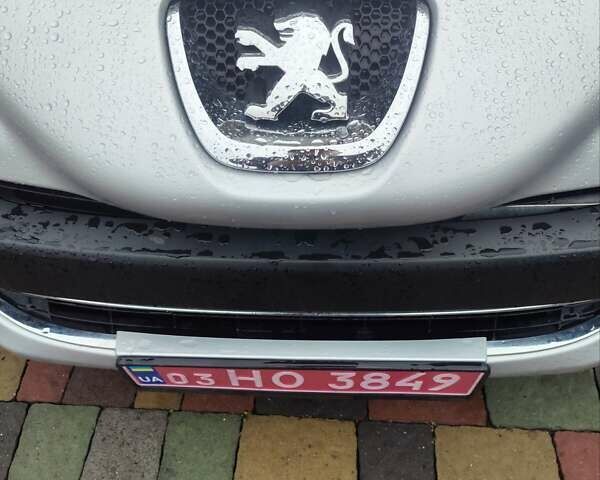 Серый Пежо 308, объемом двигателя 1.4 л и пробегом 229 тыс. км за 5900 $, фото 31 на Automoto.ua