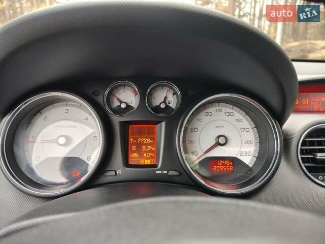 Серый Пежо 308, объемом двигателя 1.56 л и пробегом 209 тыс. км за 6000 $, фото 30 на Automoto.ua