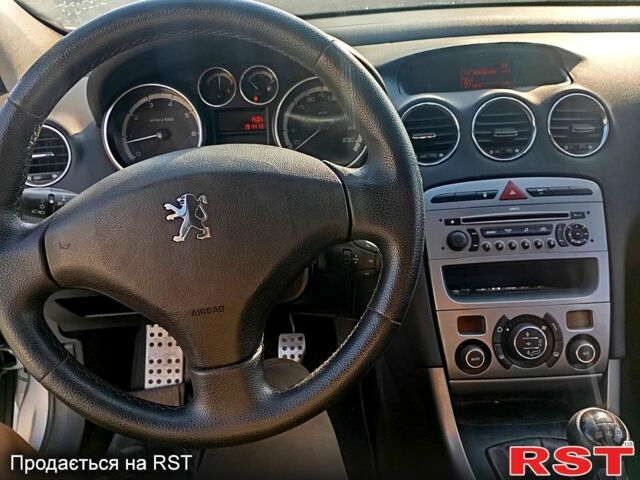 Серый Пежо 308, объемом двигателя 1.6 л и пробегом 212 тыс. км за 4399 $, фото 5 на Automoto.ua