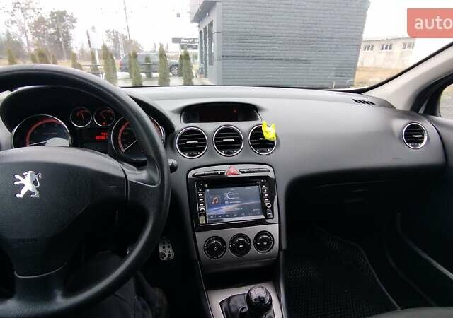 Сірий Пежо 308, об'ємом двигуна 1.6 л та пробігом 263 тис. км за 3999 $, фото 12 на Automoto.ua