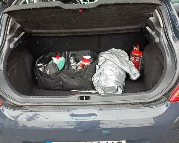 Серый Пежо 308, объемом двигателя 1.6 л и пробегом 228 тыс. км за 5100 $, фото 9 на Automoto.ua