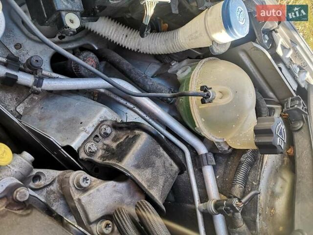 Сірий Пежо 308, об'ємом двигуна 1.6 л та пробігом 195 тис. км за 4800 $, фото 16 на Automoto.ua