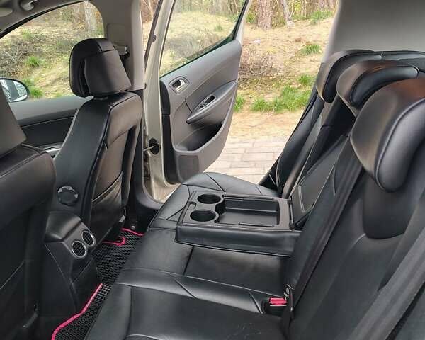 Серый Пежо 308, объемом двигателя 1.56 л и пробегом 209 тыс. км за 6000 $, фото 3 на Automoto.ua