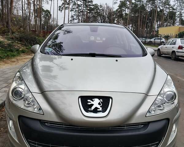 Серый Пежо 308, объемом двигателя 1.56 л и пробегом 209 тыс. км за 6000 $, фото 11 на Automoto.ua