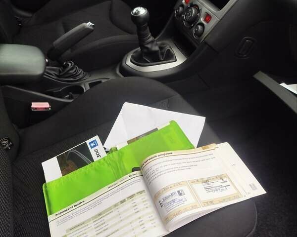 Серый Пежо 308, объемом двигателя 1.4 л и пробегом 229 тыс. км за 5900 $, фото 26 на Automoto.ua