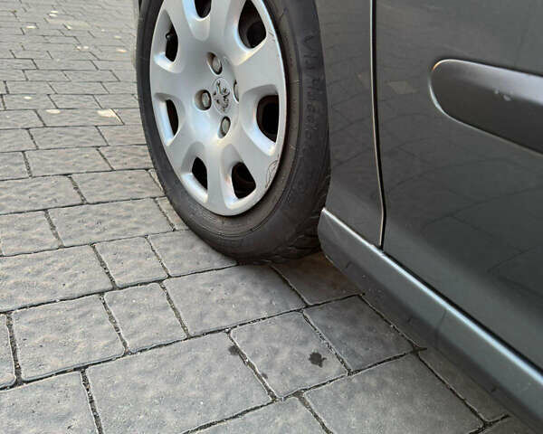 Сірий Пежо 308, об'ємом двигуна 1.4 л та пробігом 250 тис. км за 5200 $, фото 6 на Automoto.ua