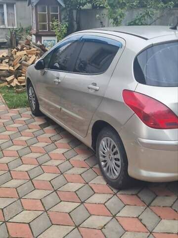 Серый Пежо 308, объемом двигателя 1.6 л и пробегом 450 тыс. км за 6000 $, фото 7 на Automoto.ua